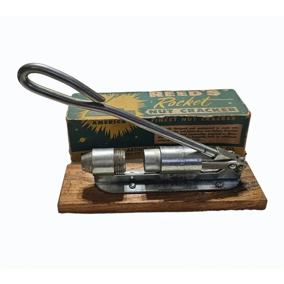 Old Reed's Nut Cracker Model-300 Original Box Made U.S.A 1950s Working Condition - Picture 3 of 16